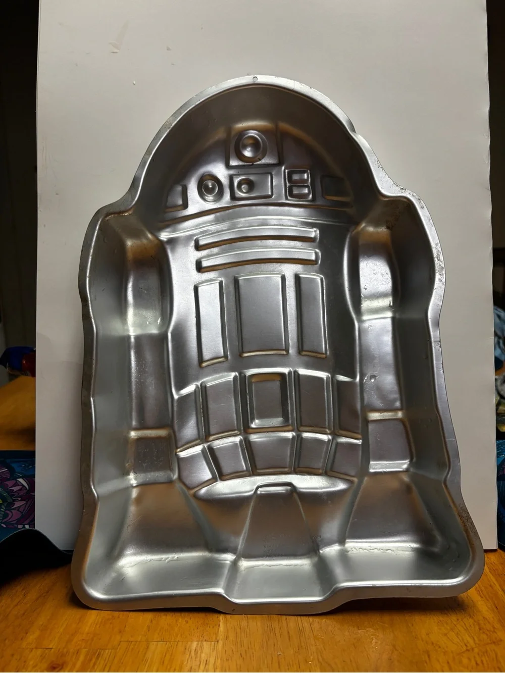 Star Wars Silver R2-D2 Shaped Bake Pan